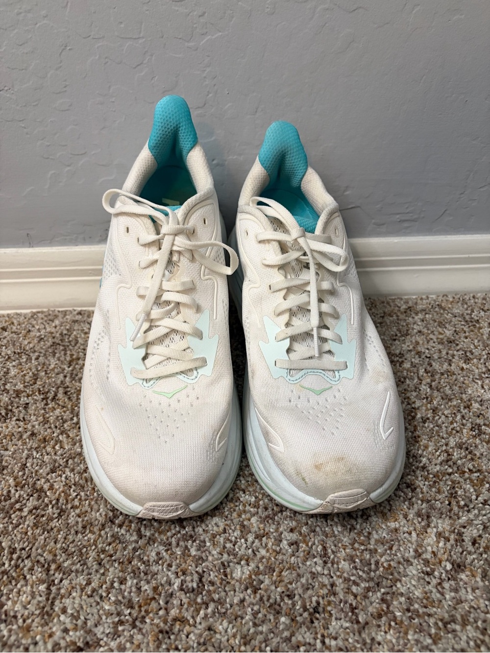 HOKA Clifton’s, Women’s Size 11